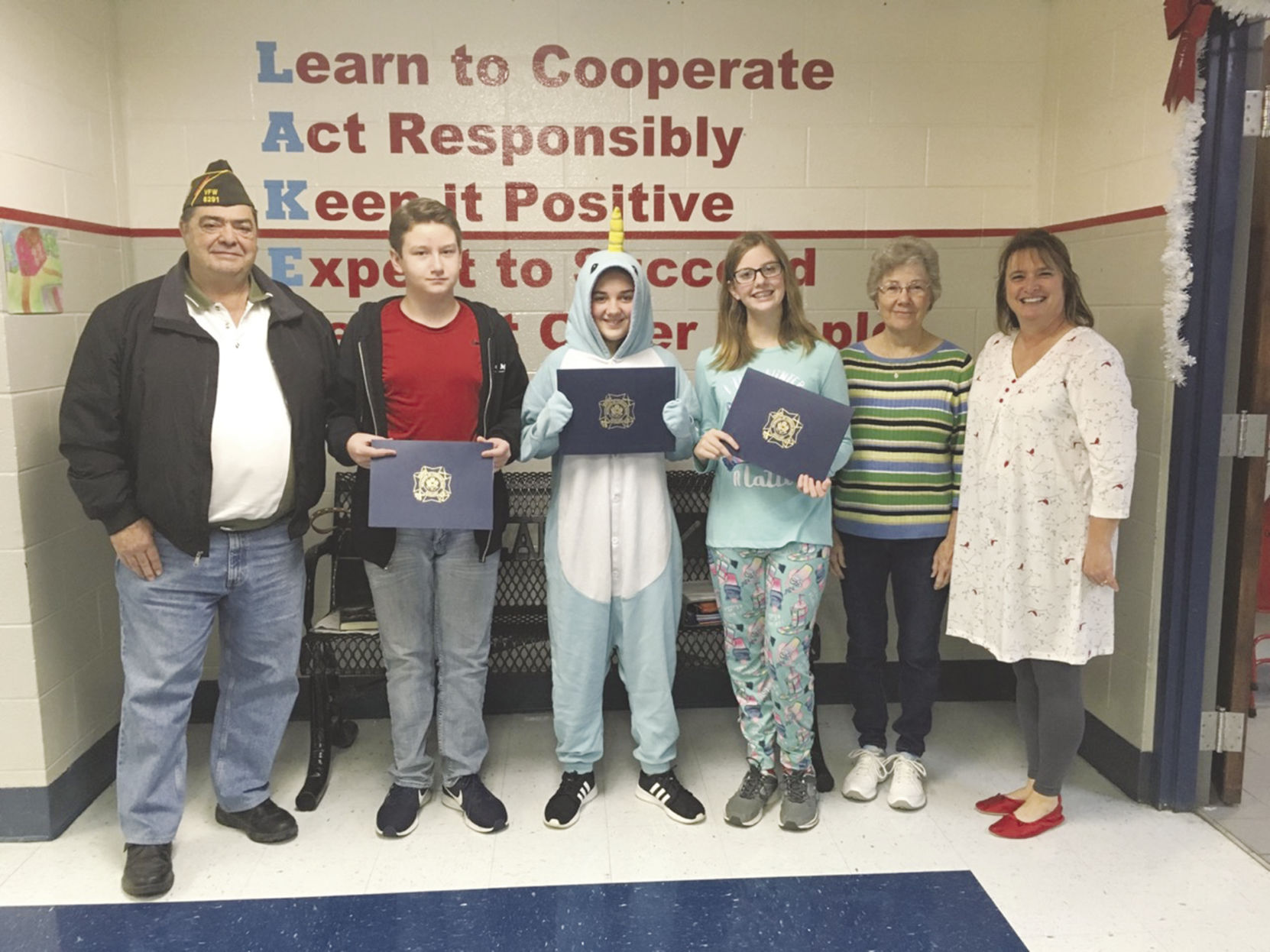 CCMS 7th graders win VFW essay contest